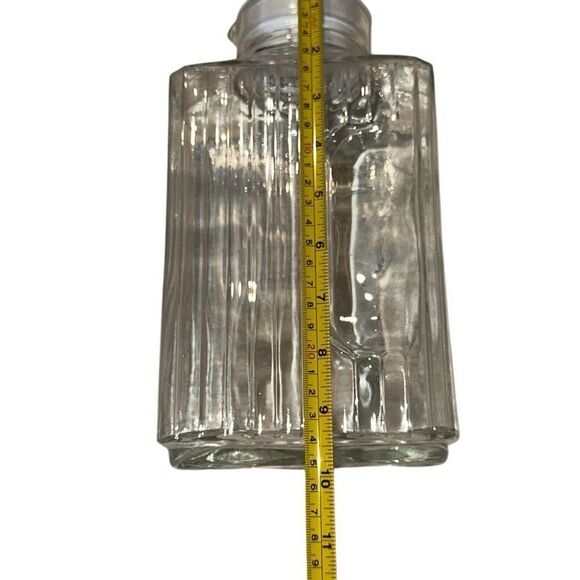 Ribbed Textured Glass Pitcher With Lid Clear & White Size 8" x 5.5" - Picture 9 of 9